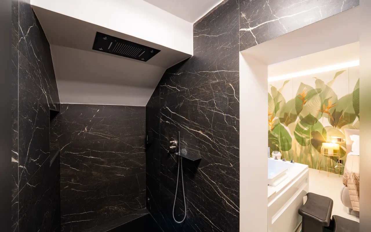 Camera con bagno privato — Tortugas B&B, Giarre (Sicilia) (foto 38)